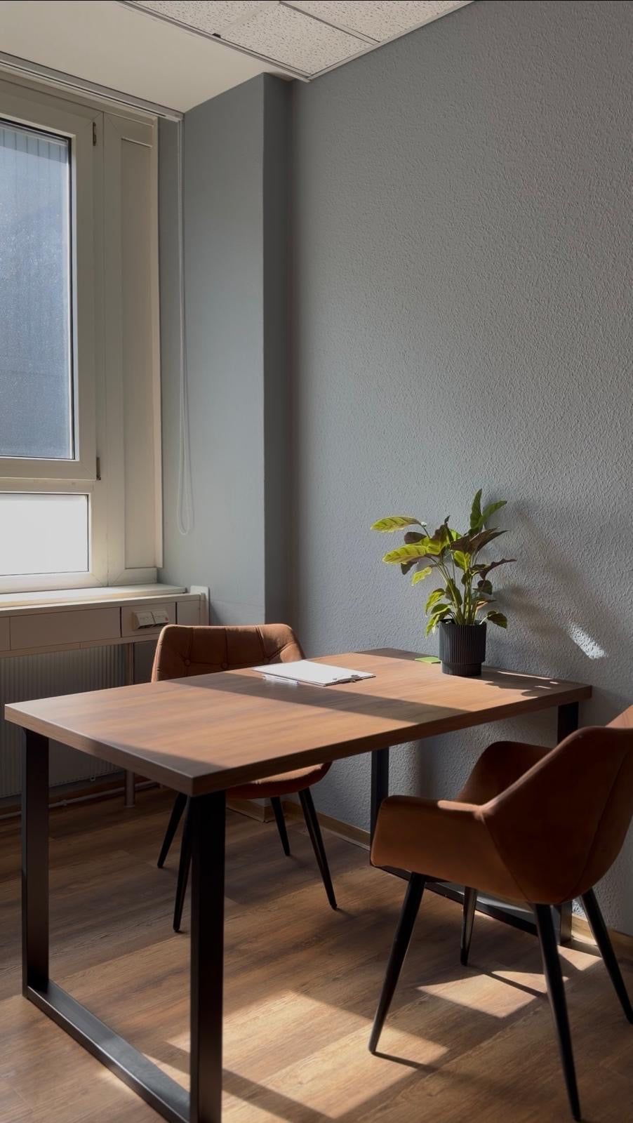 Besprechungsecke für das kostenlose Erstgespräch bei RE:FORM